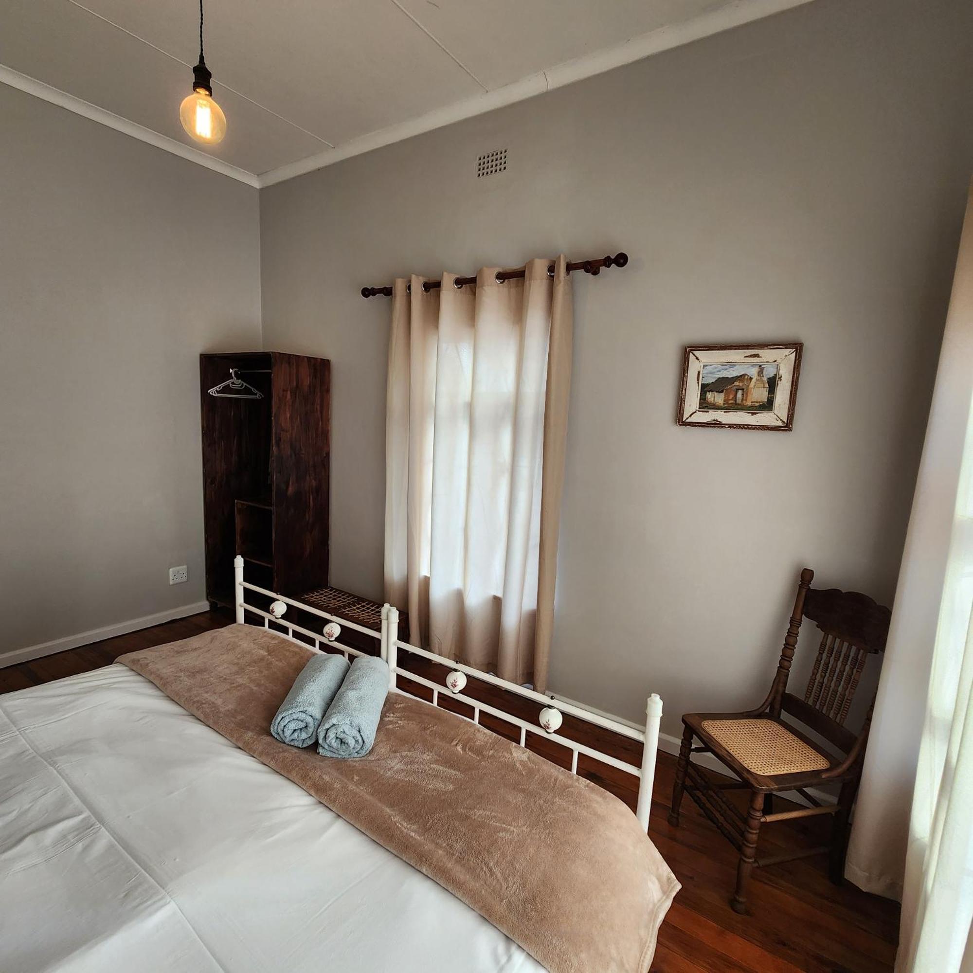 Karoo Leeu Self Catering Villa Oudtshoorn Ngoại thất bức ảnh