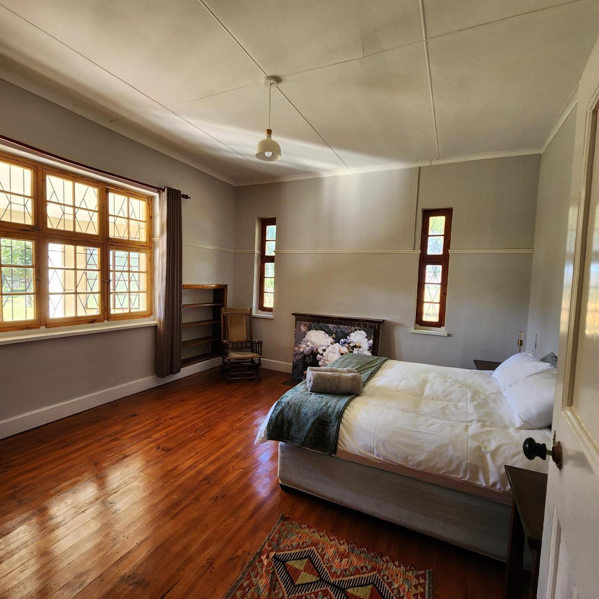 Karoo Leeu Self Catering Villa Oudtshoorn Ngoại thất bức ảnh